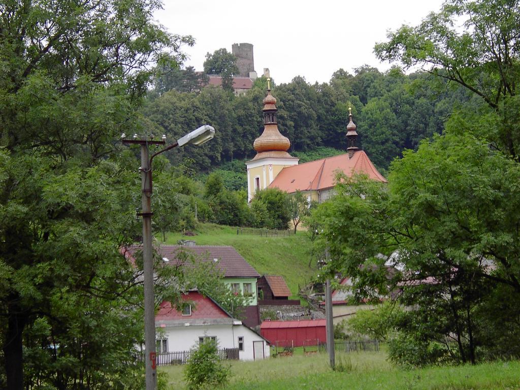 Rodinne Ubytovani Na Habesi Crhov Exterior photo
